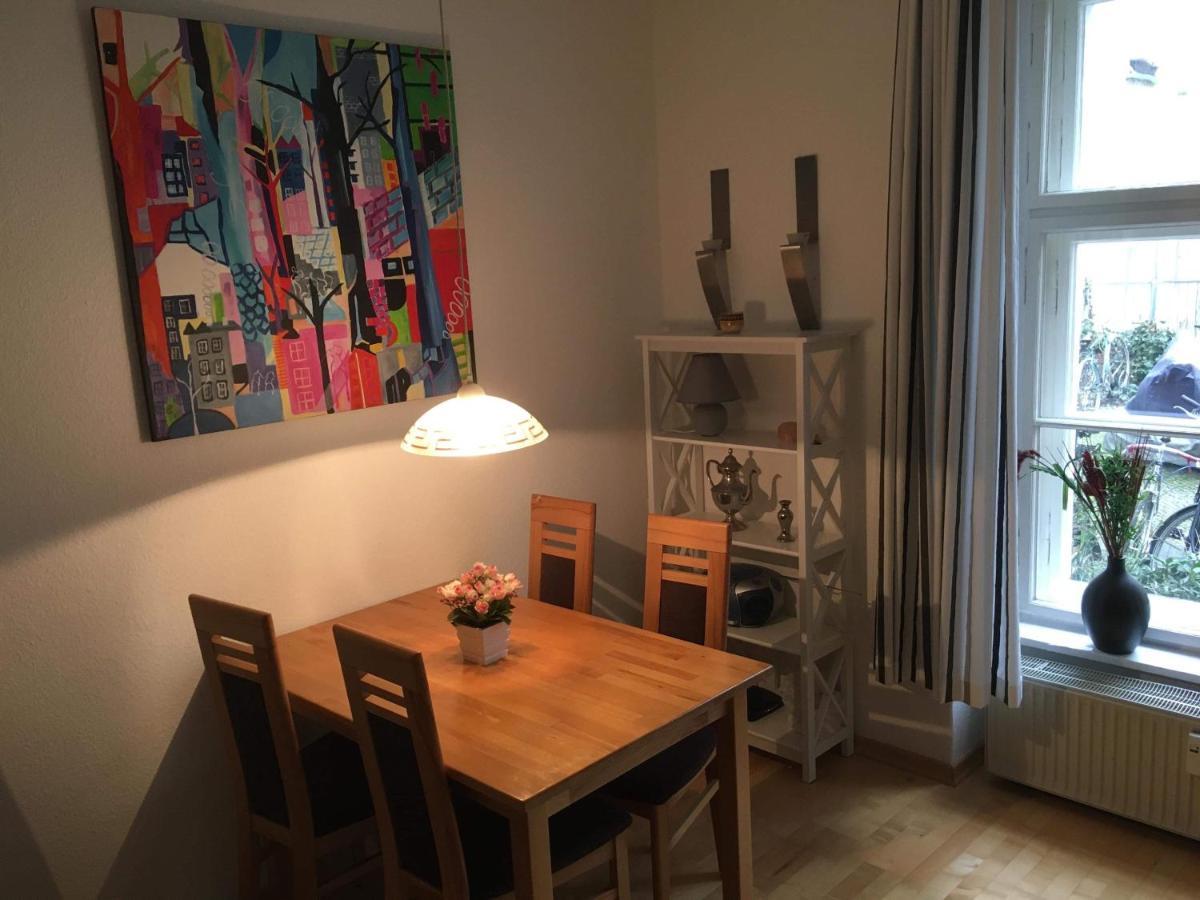 1-Zimmer-Apartment Mitten Im Friedrichshain Berlin Exterior foto